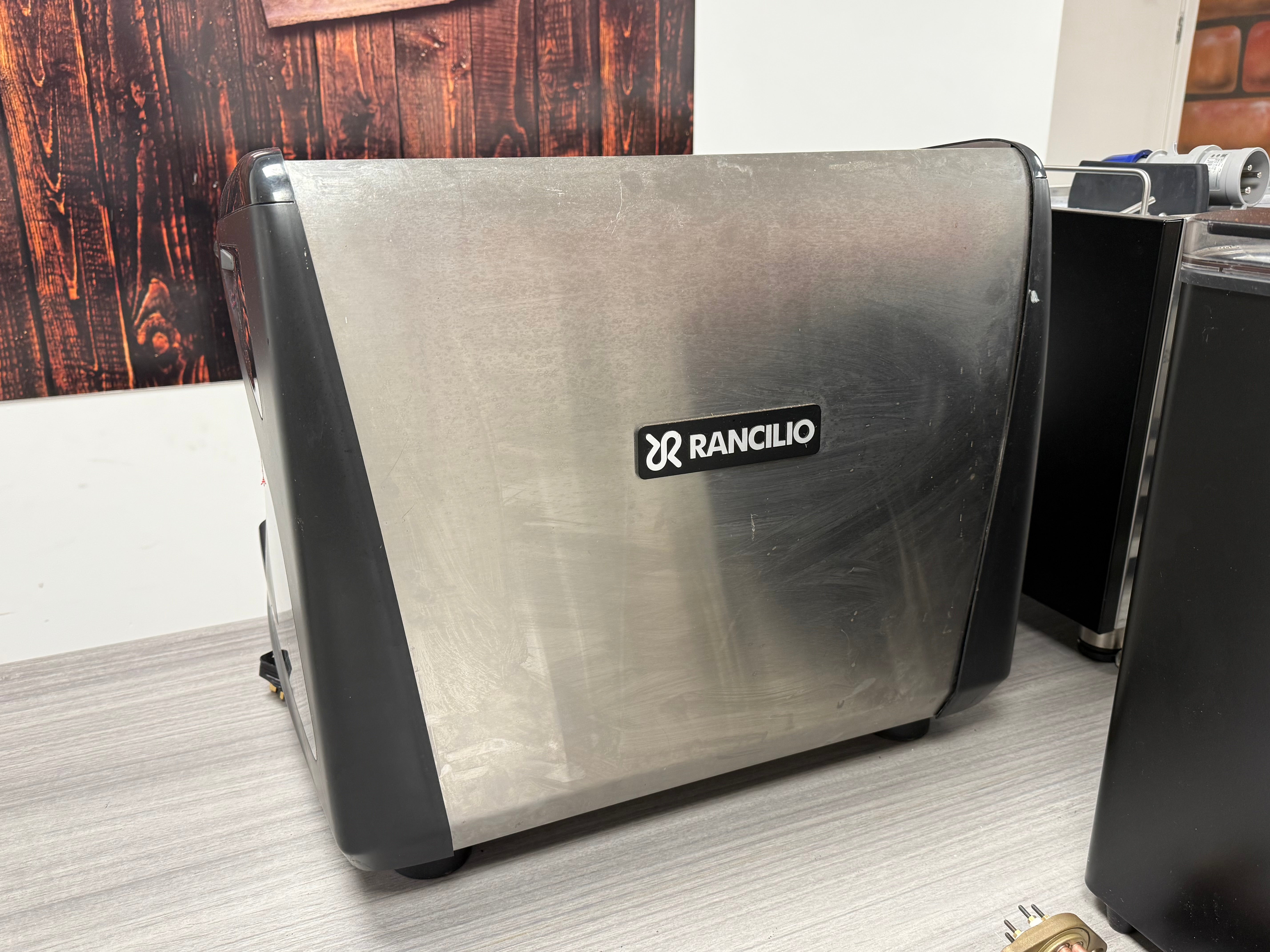 Refurbished Rancilio Classe 5 USB Tall Compact 2 Group Commercial Espresso Machine