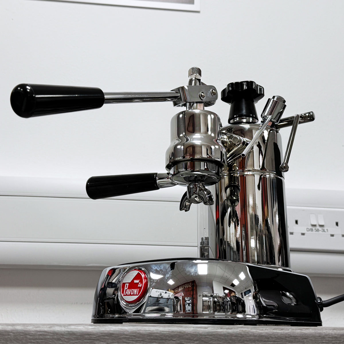 La Pavoni Lever Professional (Holzgriffe mit Chromsockel) 240 V – LPLPLH01UK 