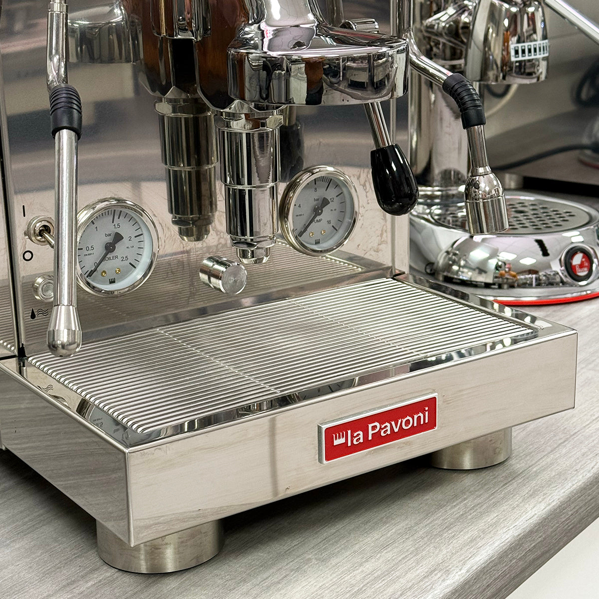 GRADED PRODUCT La Pavoni Cellini Evolution Semi-professional Domestic Coffee Machine Stainless Steel LPSCVS01UK SECOND MACHINE